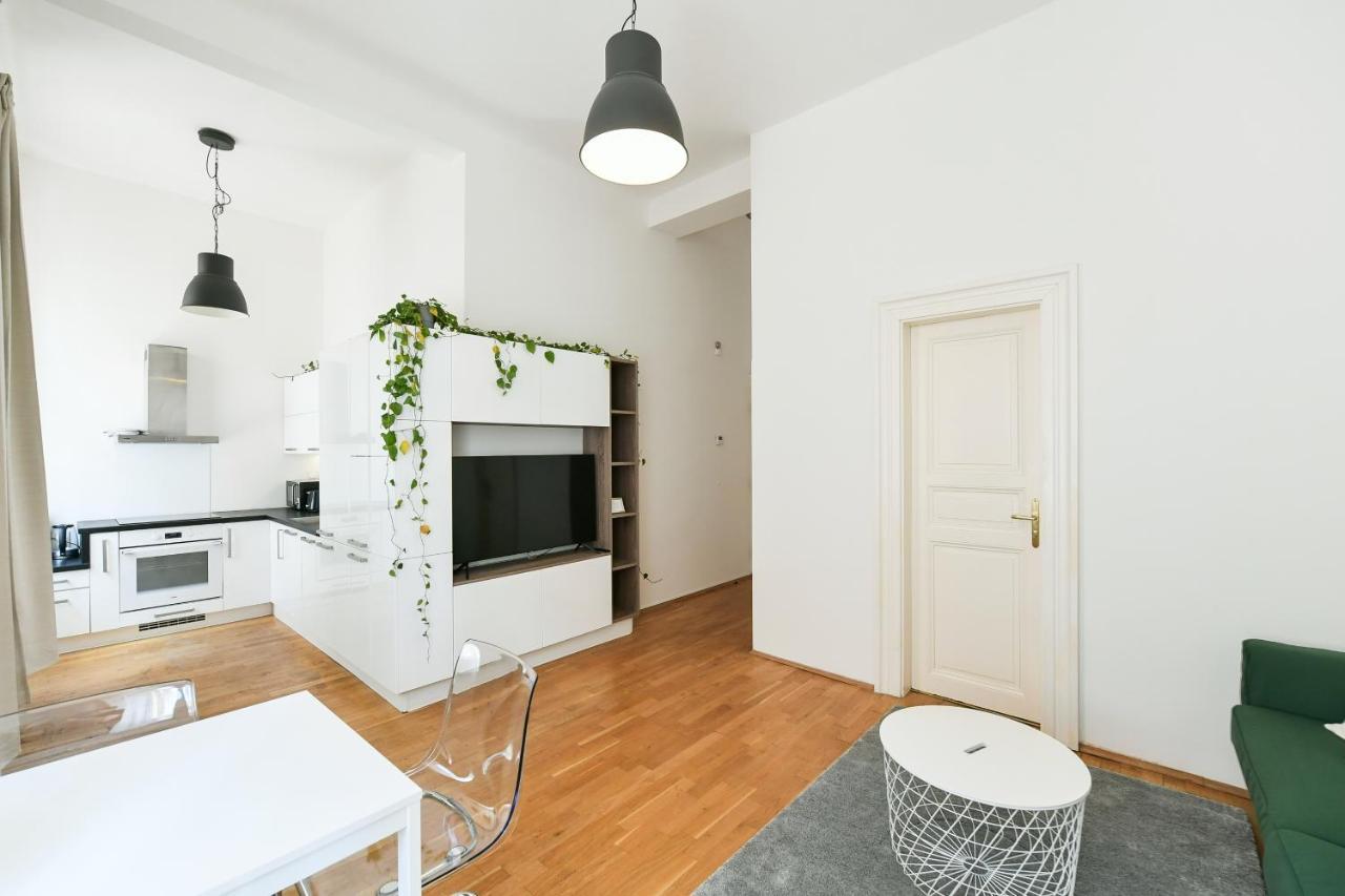 Klimentska 52 Residence Прага Экстерьер фото