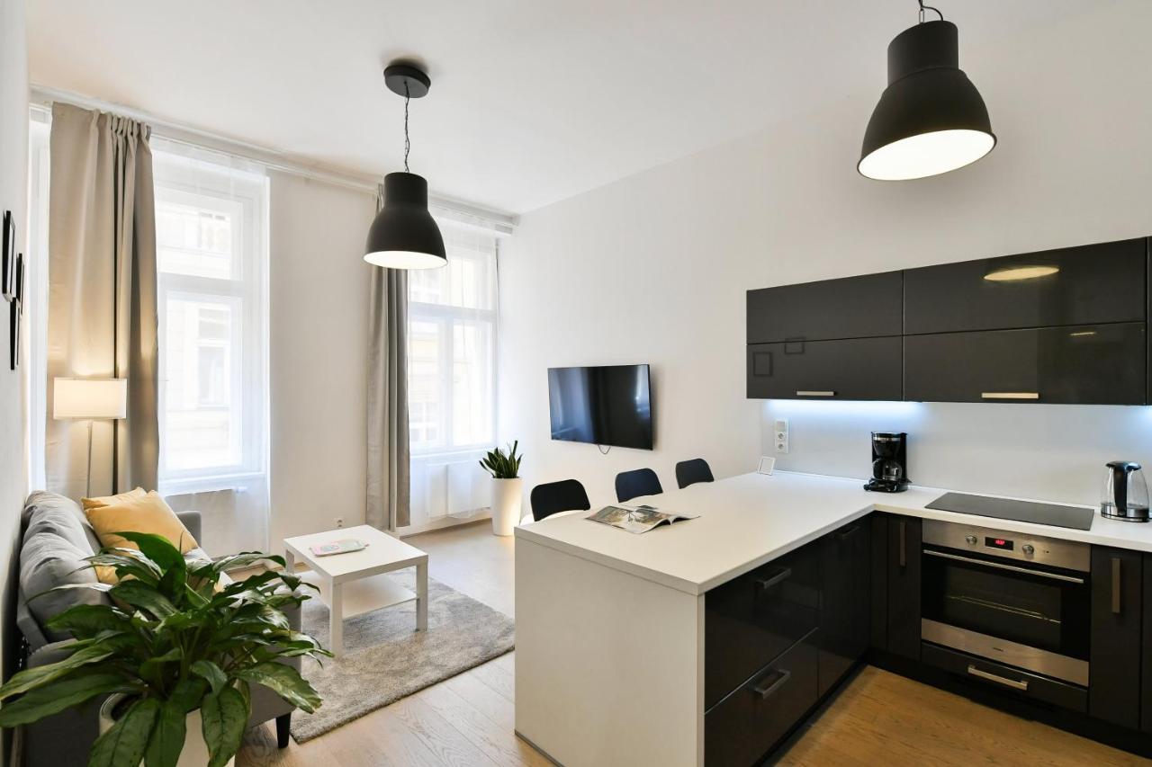 Klimentska 52 Residence Прага Экстерьер фото